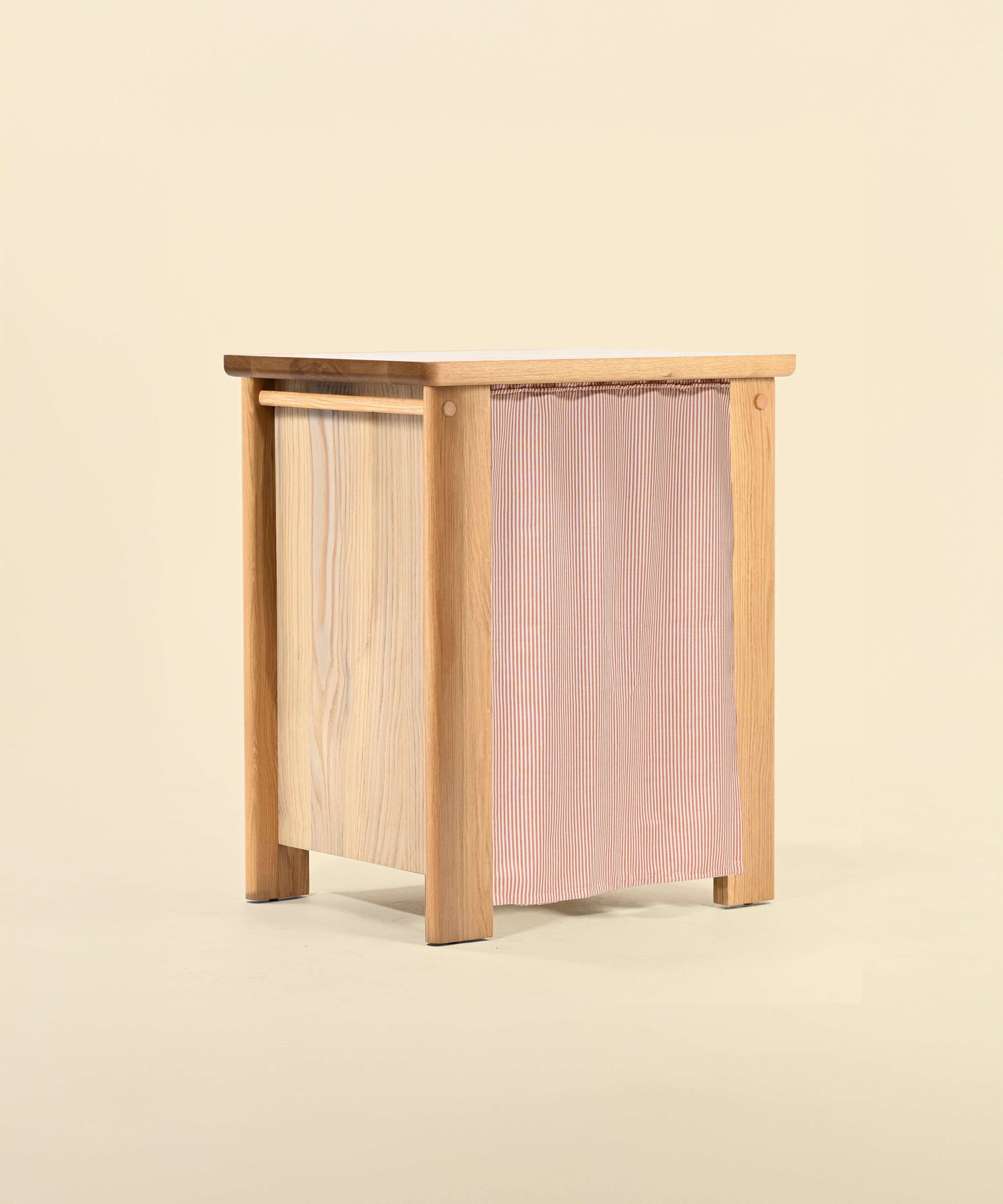 The Hearthlet Island